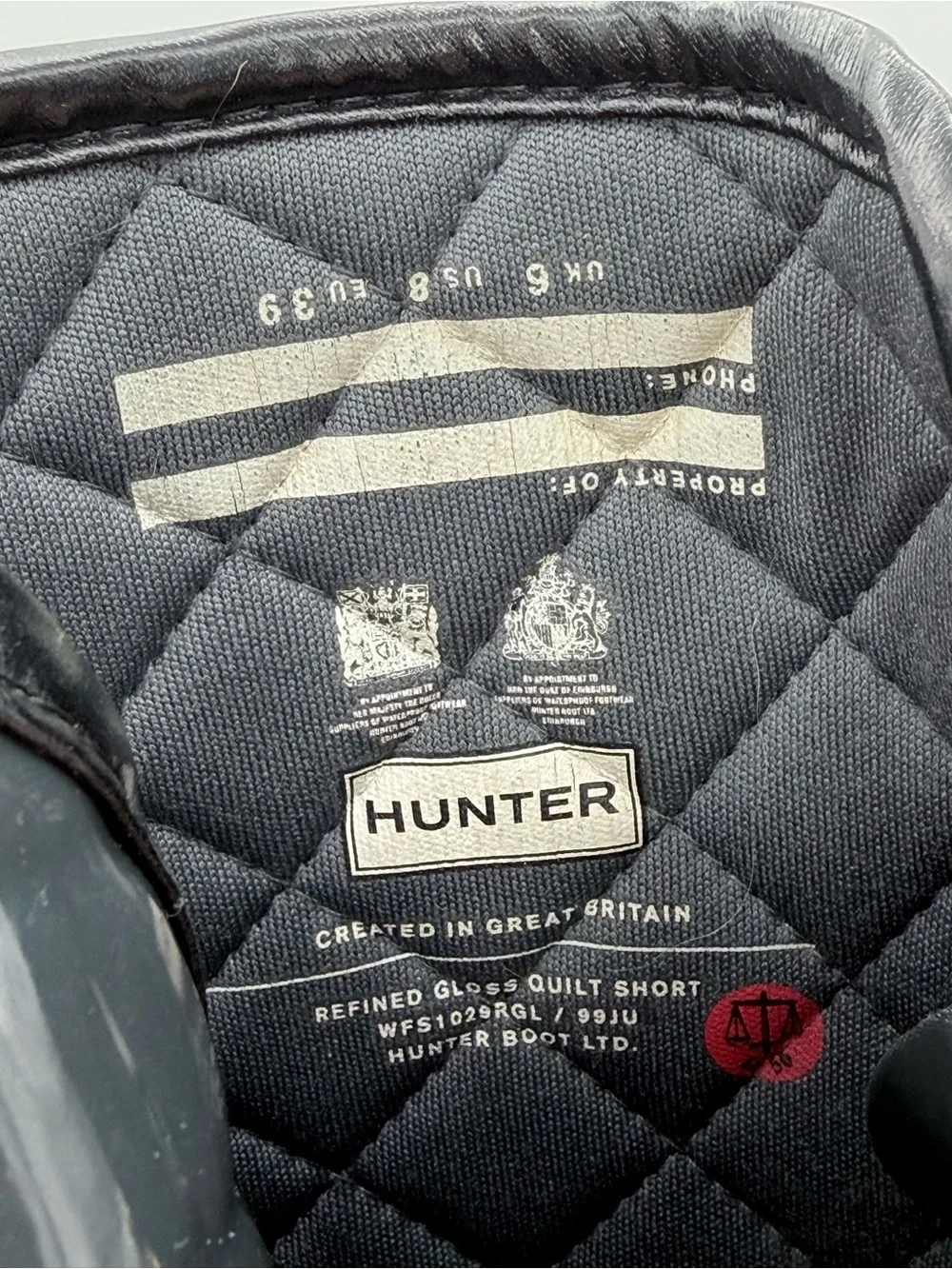 Hunter women’s adjustable, quilted, refined, slim fit short rain boot black SZ 8